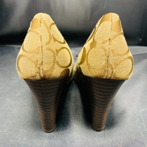 Coach Brown Emma Wedges - Picture 7 of 8